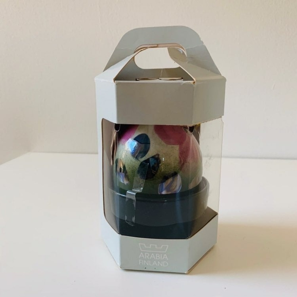 ARABIA FINLAND Floral Painted Egg